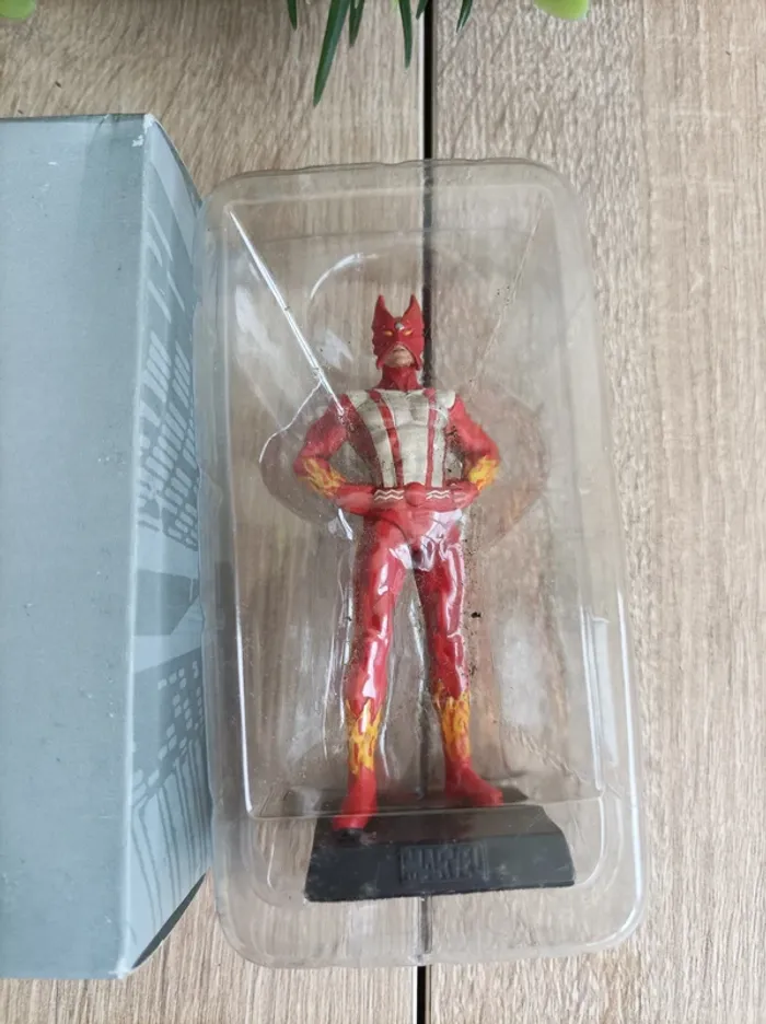 Figurine Marvel Sunfire Eaglemoss Super Héros - photo numéro 2