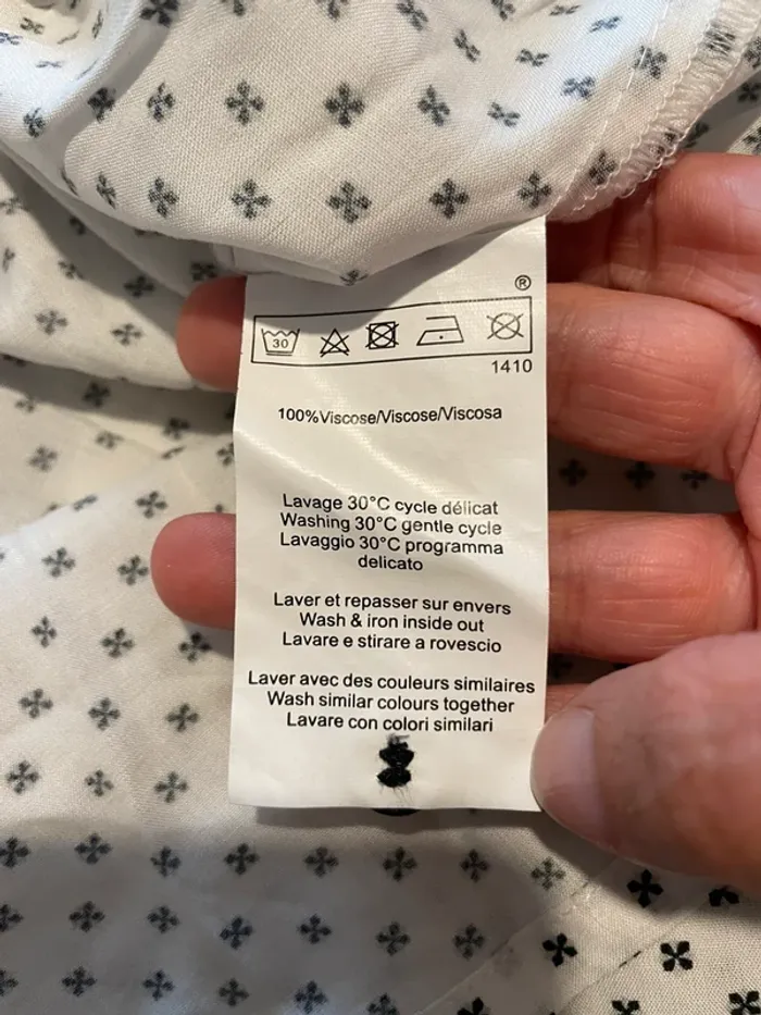 Blouse Terre de Marins - Neuf - Motif géométrique - Taille 36 - photo numéro 7