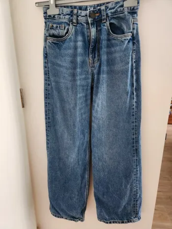 Jean droit C&A Taille 11 ans
