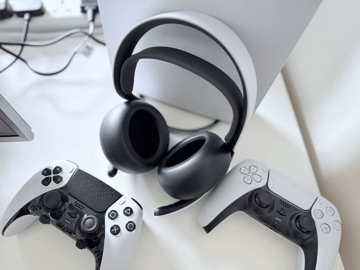 Playstation 5 pro - photo numéro 2