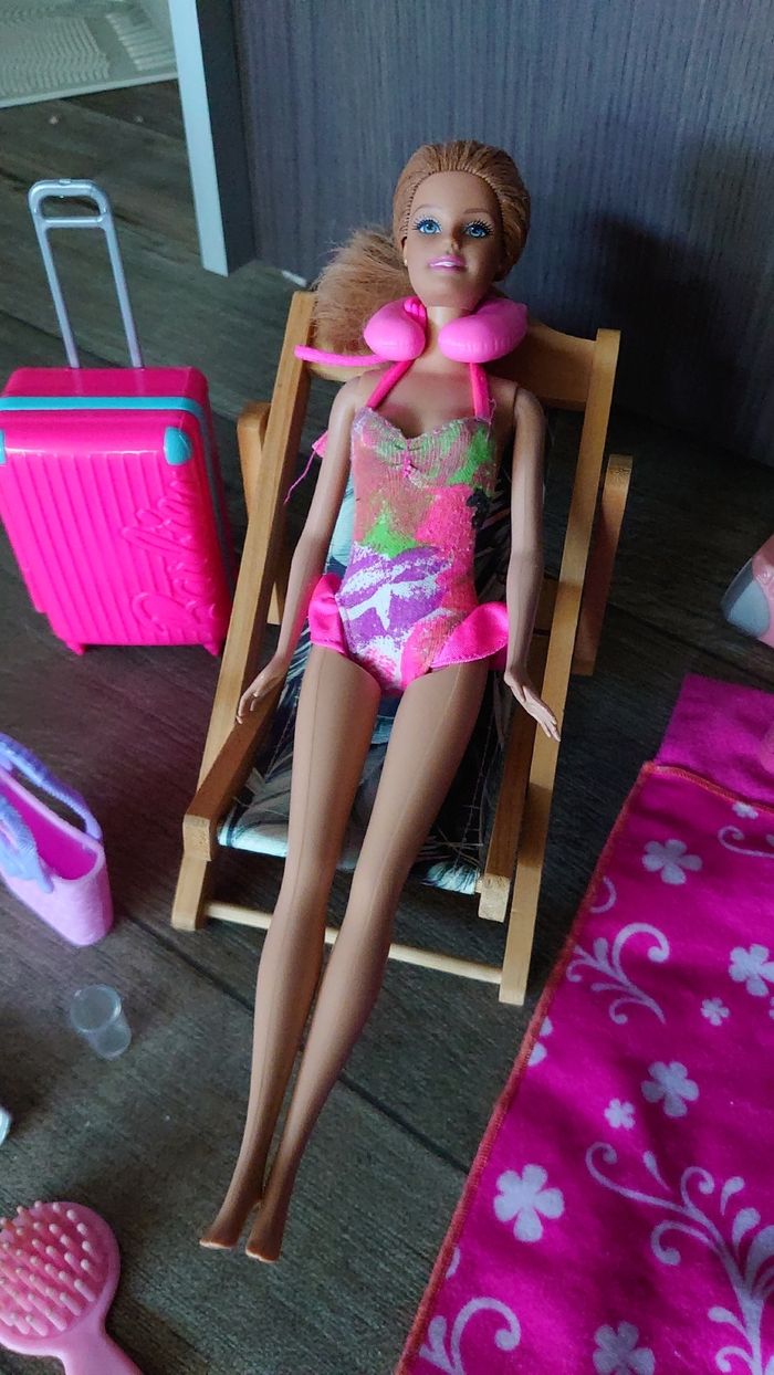 Accessoires barbie plage - photo numéro 7