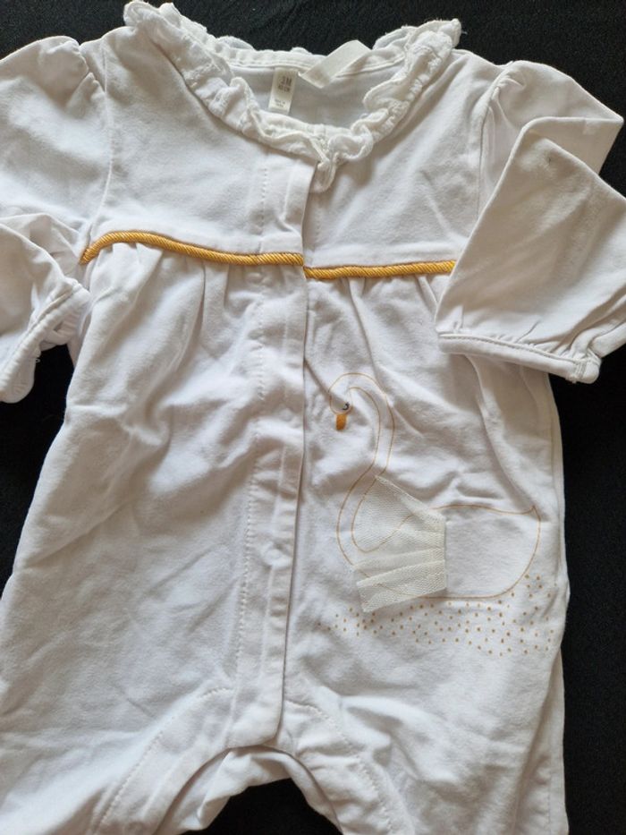 Lot de trois pyjamas - photo numéro 4