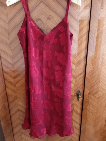 Petite robe ou nuisette - T 42/44
