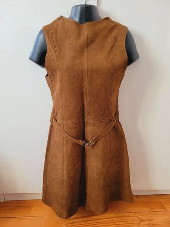 Robe ancienne vintage 100% cuir de veau taille M 38 années 70