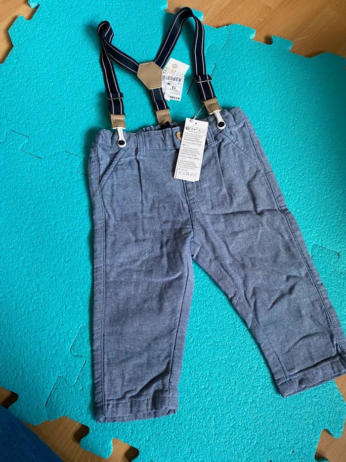 Pantalon à bretelles Kiabi Taille 12 Mois