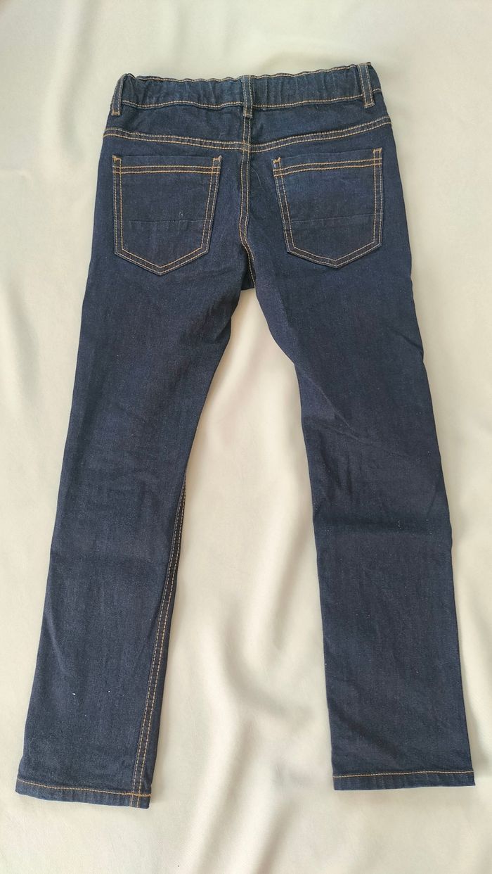 💙 Jeans slim brut - 9 ans - Kiabi - Jamais mis excellent état 💙 - photo numéro 3