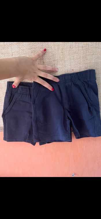 2 shorts