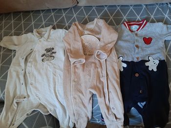 Pyjama bebe
