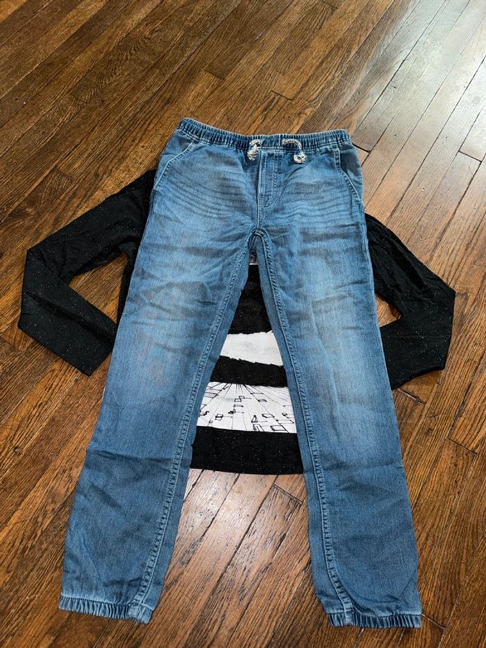 Jeans et t-shirt gap 13 ans - photo numéro 3