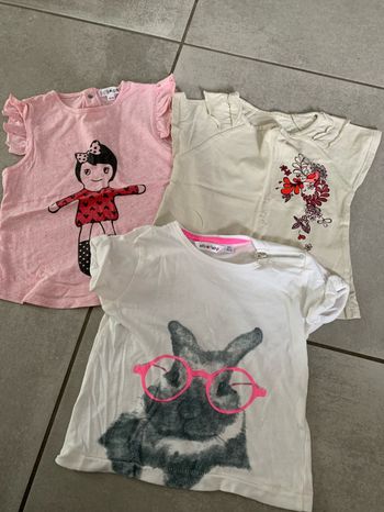Lot 3 te shirt 2 ans