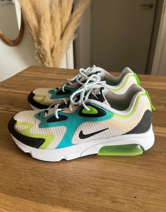 Nike Air Max 200 Blanc Vert Electrique Oracle Aqua - photo numéro 3