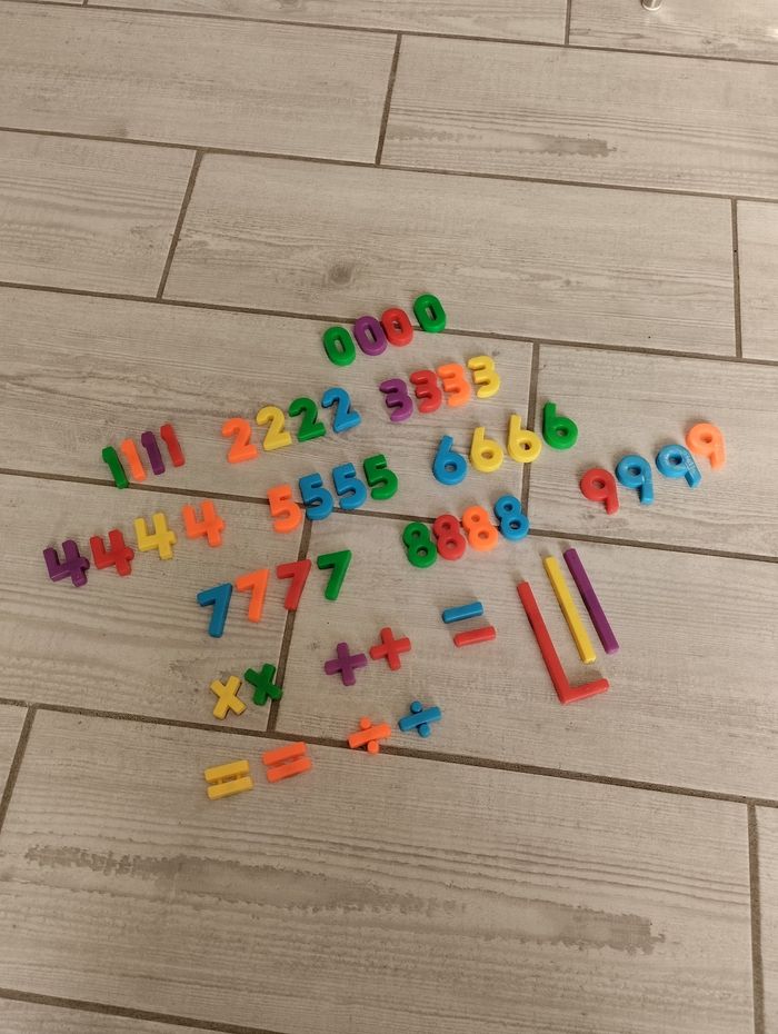 Lot de chiffres et lettres aimantés 💜 - photo numéro 4