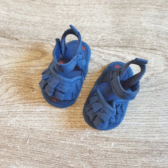 🩷 Sandales Kiabi bleu marine fille pointure 0/3 mois 16 #emyfleury_pointure16fille - photo numéro 2