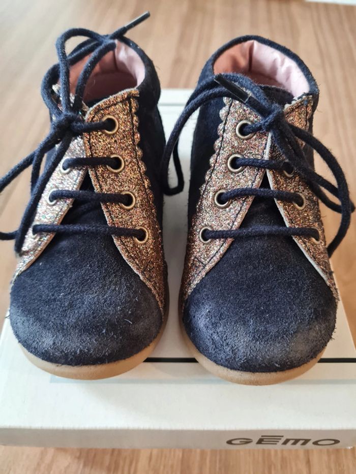Chaussures bleues à paillettes T 20 - photo numéro 2