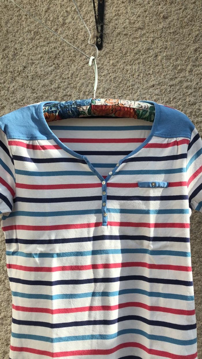 Tee-shirt femme 42/44 - photo numéro 2