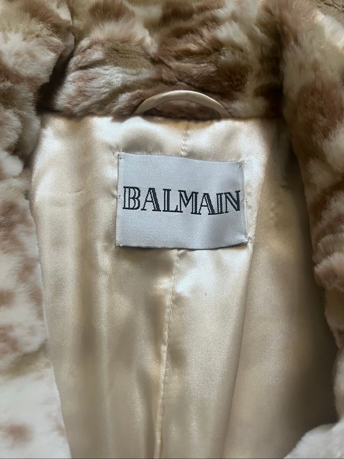 Manteau de fourrure de luxe femme, neuf jamais porté avec ceinture marque « Balmain » taille 42, XL large - photo numéro 2