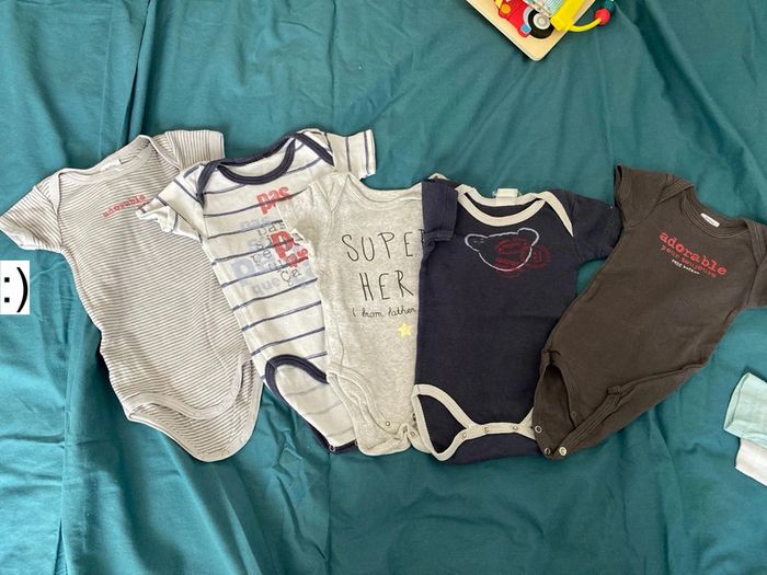Lot bébé 3 mois - photo numéro 4