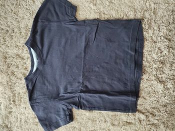 Tee-shirt taille 5 ans