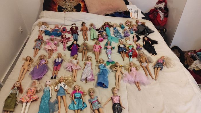 Lot de poupée barbie
