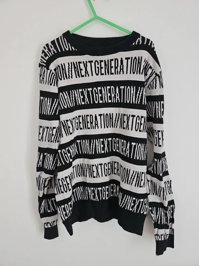 Pull garçon 8 ans
