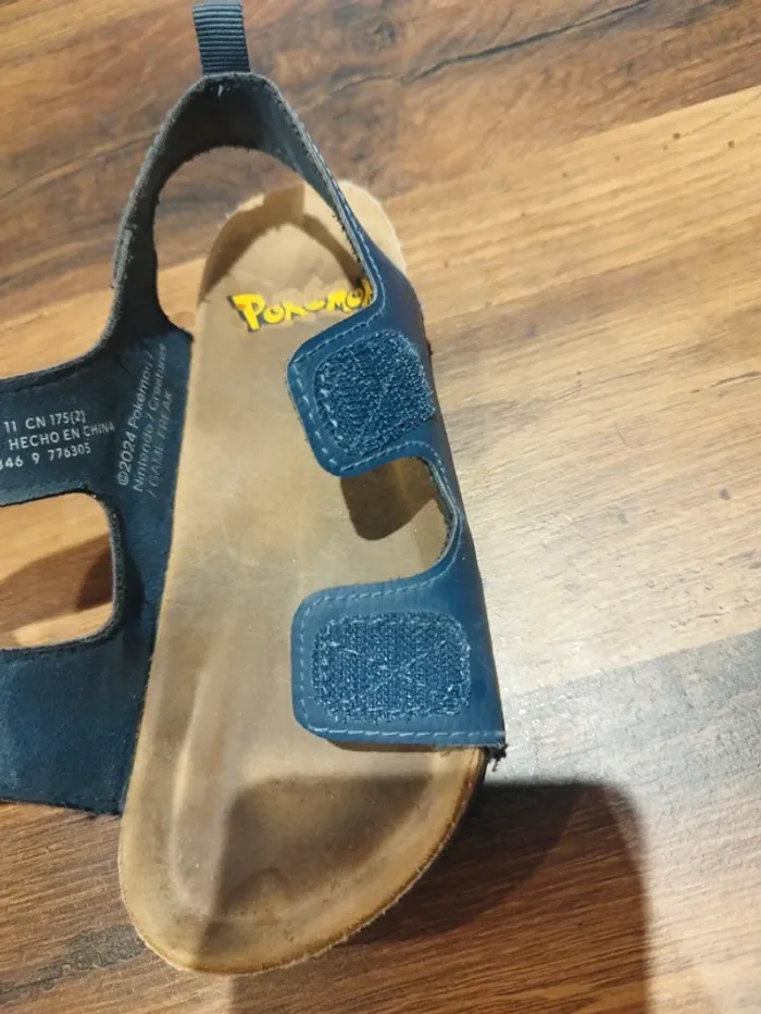 Sandales "Pokemon" H&M - Taille 28 - photo numéro 12