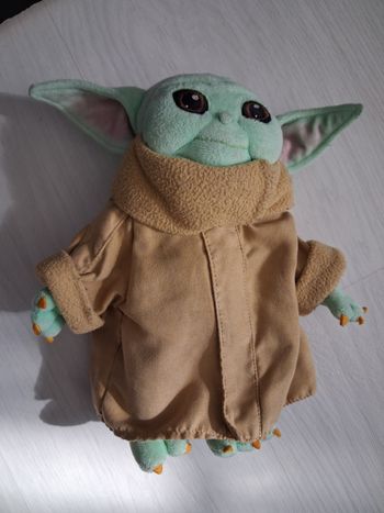 Peluche. Maître Yoda