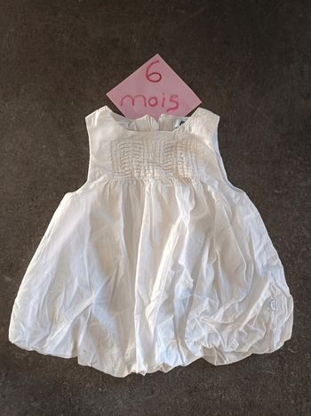 Robe blanche 6 mois