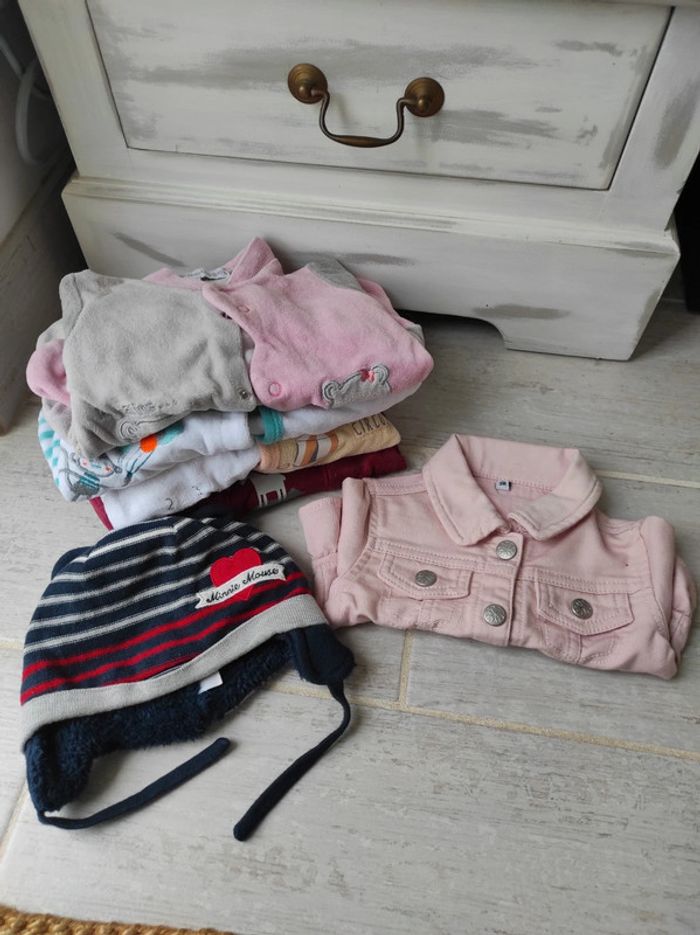 Lot vêtements bébé fille 3mois