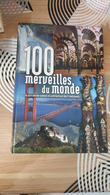 Livre 100 merveilles du monde
