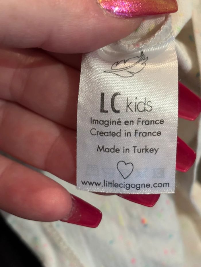 T-shirt manches courtes taille 5 ans - photo numéro 9