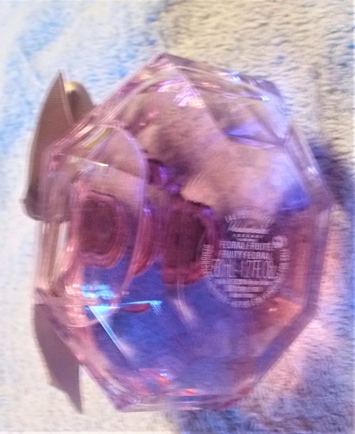 Parfum pour Femme Azzaro "Mademoiselle" - photo numéro 5