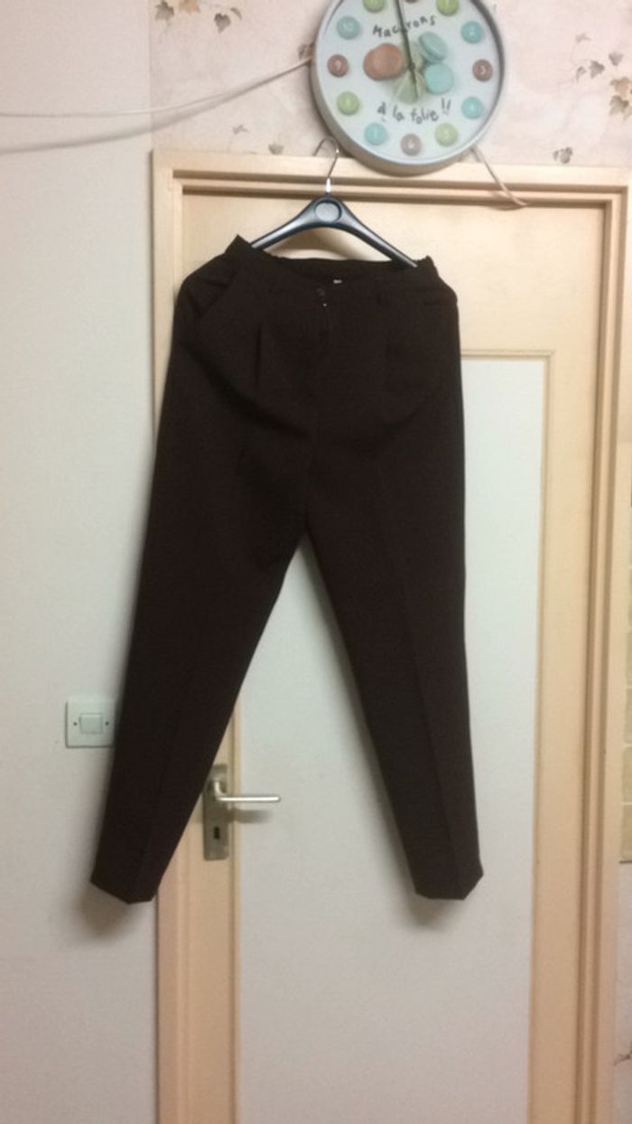 Tailleur pantalon neuf taille 40 - photo numéro 2