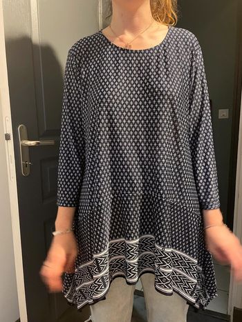 Tunique motif