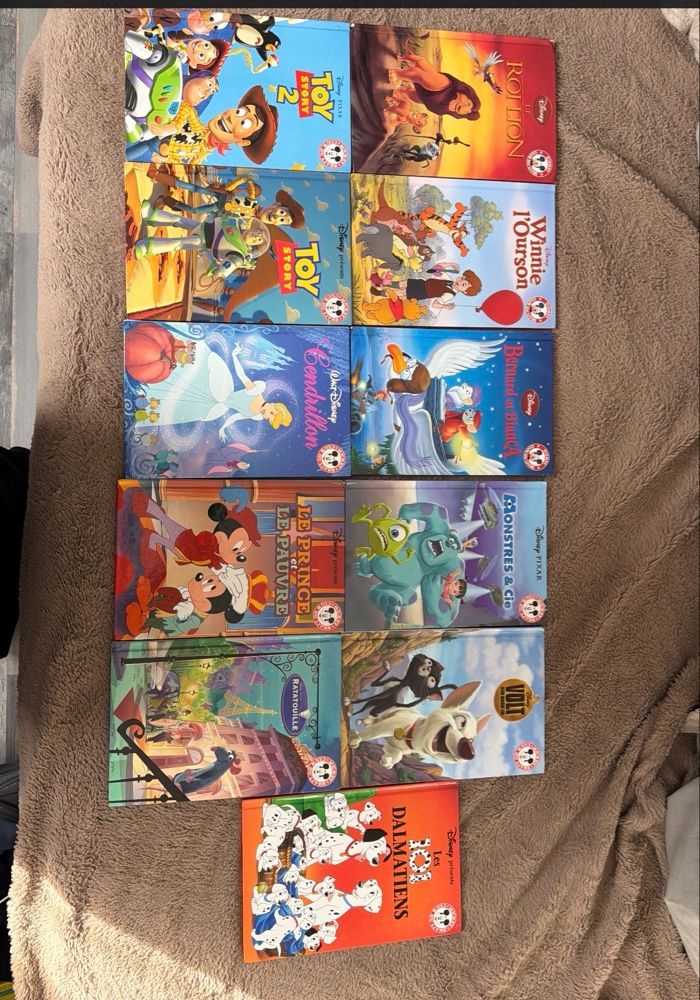 Lot de 11 livres Disney - photo numéro 2