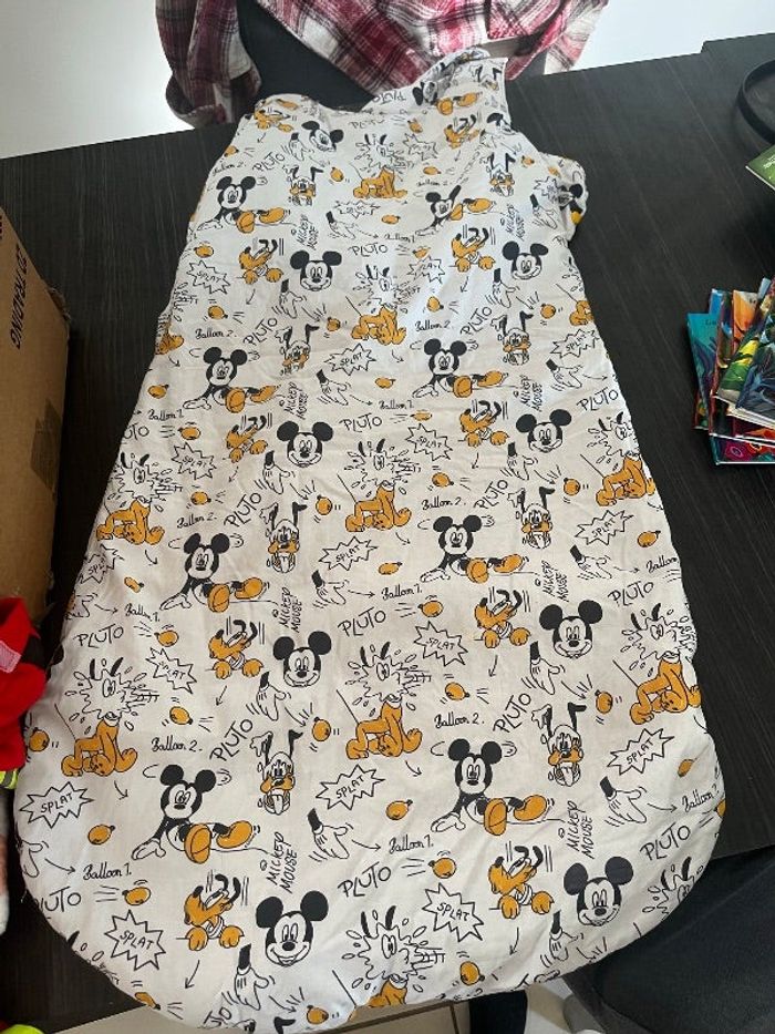 Gigoteuse Mickey