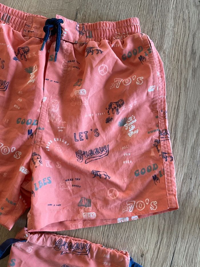 Short de bain ikks taille 10 ans excellent état - photo numéro 3