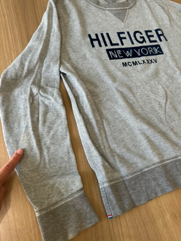 Pull tommy hilfiger taille M - photo numéro 7