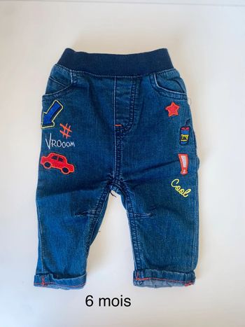 Jean 6 mois