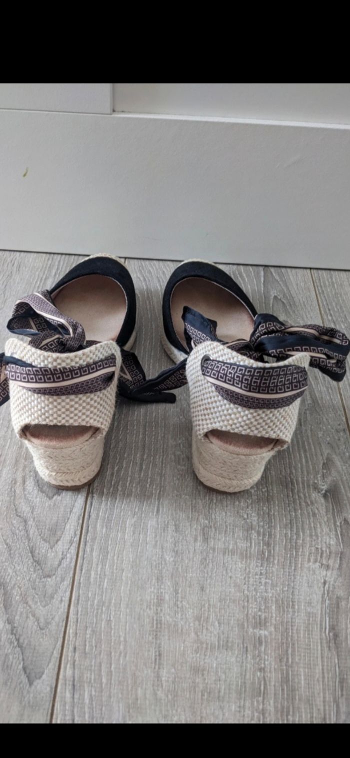 Chaussures foulards - photo numéro 4