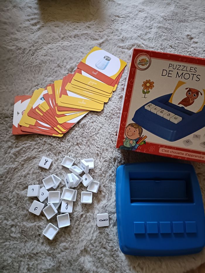 Puzzles des mots