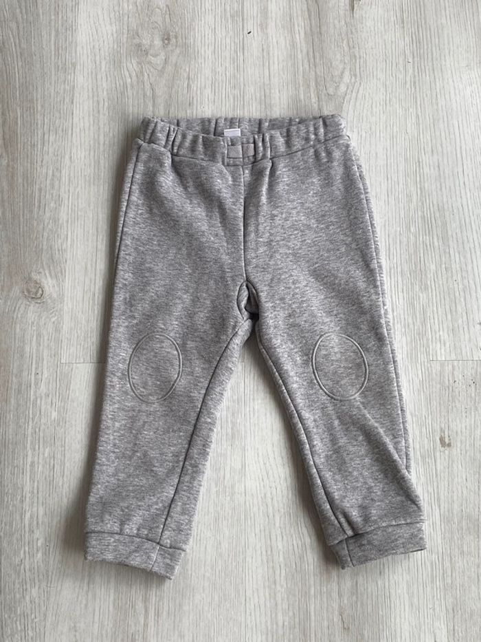 Jogging taille 23 mois marque tex