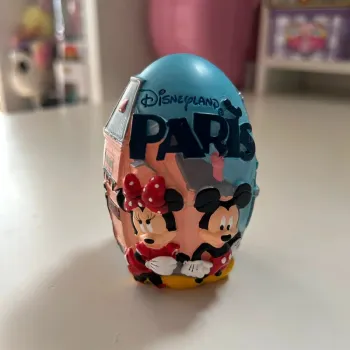 Oeuf décoratif disneyland paris mickey minnie