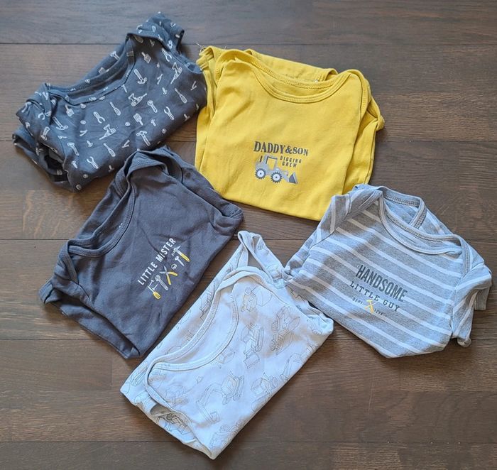 Lot de 5 bodys