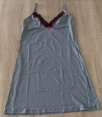 Nuisette neuve taille 36