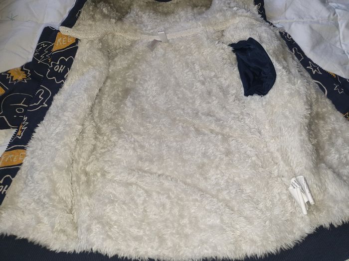 Veste doublé 6 mois - photo numéro 3