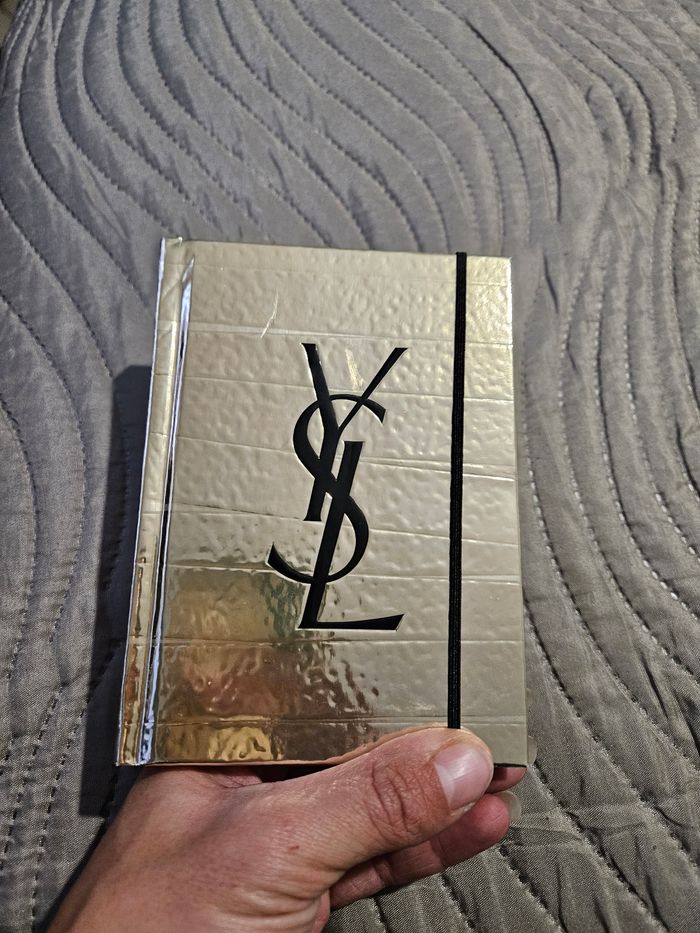 Carnet YSL