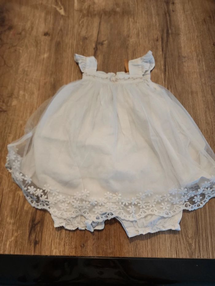 Robe short taille 23 mois