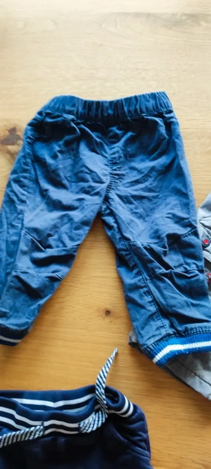 Lot 4 pantalons 6 mois - photo numéro 4