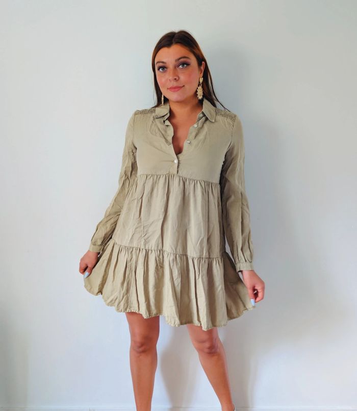 Robe trapèze babydoll kaki style moderne tendance Zara taille 34