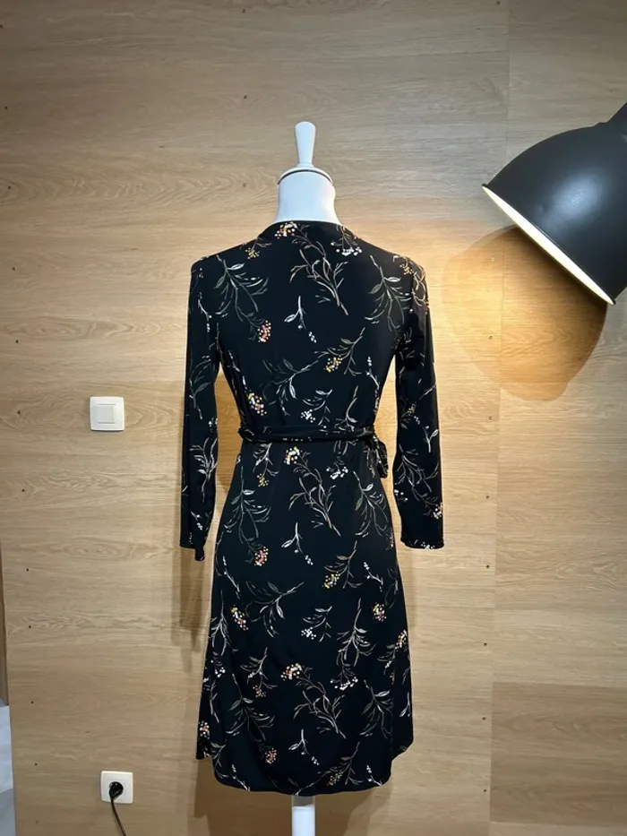 Robe mango cache cœur mi longue manche 3/4 XS parfait état - photo numéro 4